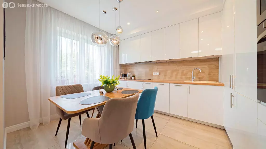 3-комнатная квартира: Наро-Фоминск, улица Новикова, 20 (88 м) - Фото 2