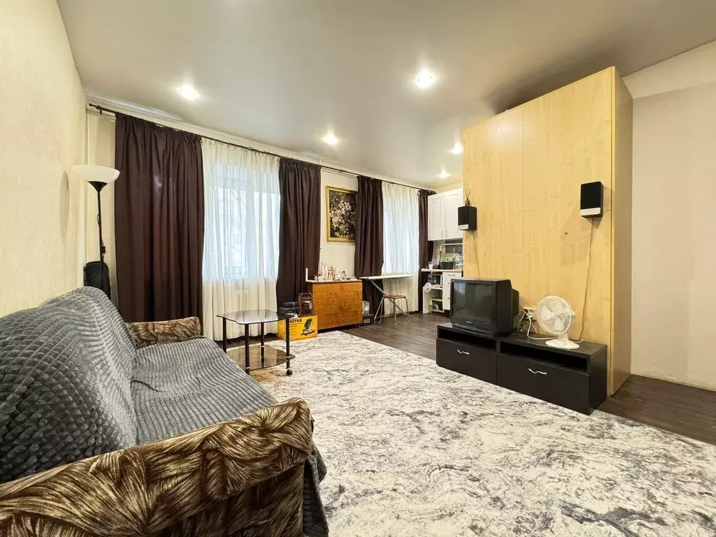 1-к кв. Татарстан, Казань ул. Восстания, 72 (32.0 м) - Фото 2