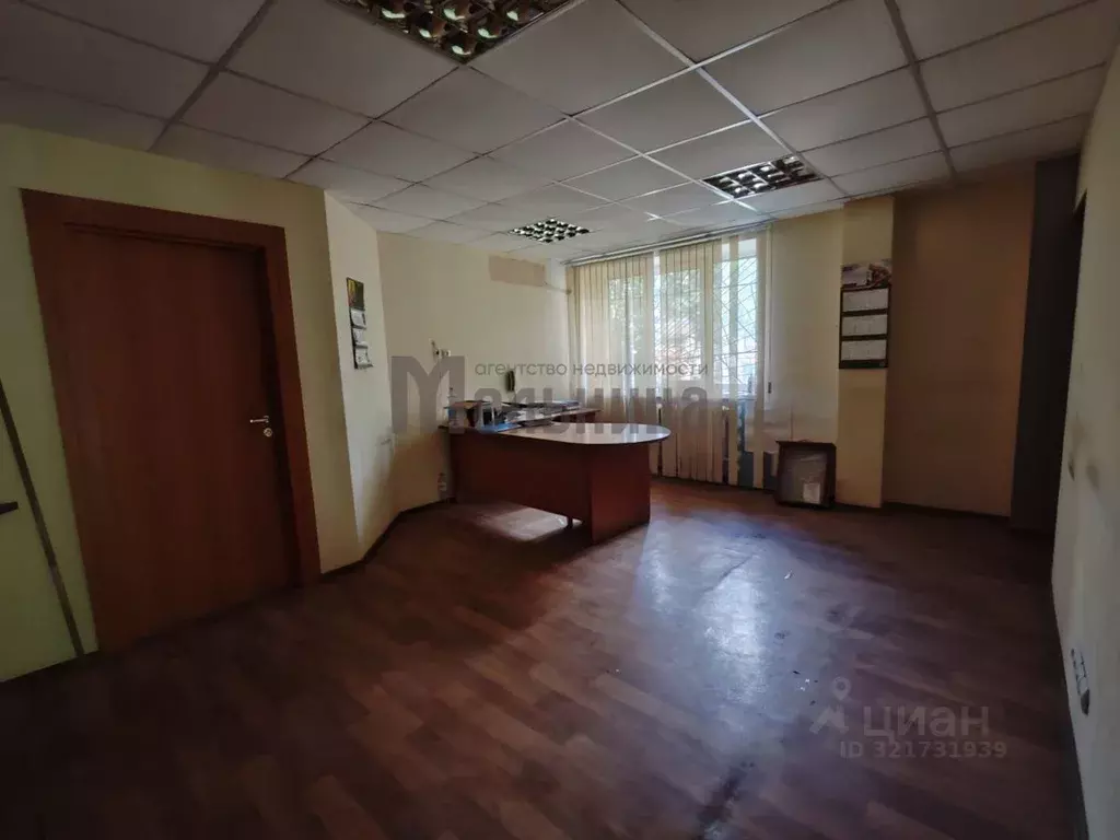 Помещение свободного назначения в Волгоградская область, Волжский ул. ... - Фото 1
