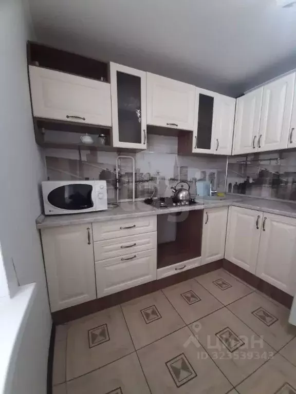 1-к кв. Татарстан, Альметьевск ул. Чернышевского, 49 (35.0 м) - Фото 1