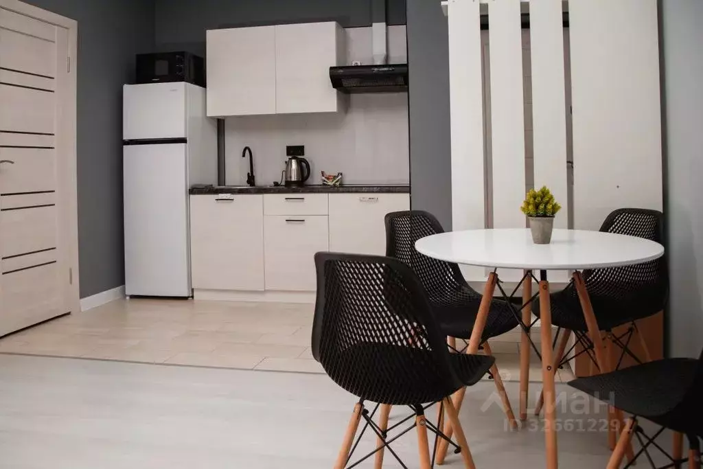 1-к кв. Ленинградская область, Тихвин Знаменская ул., 11 (35.0 м) - Фото 1