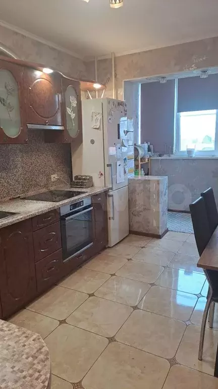 3-к. квартира, 70 м, 3/9 эт. - Фото 1