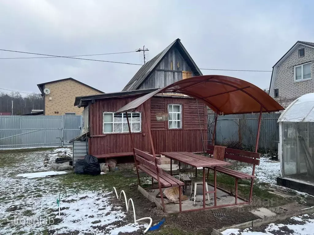 Дом в Брянская область, Брянский район, Нетьинское с/пос, д. Глаженка ... - Фото 1