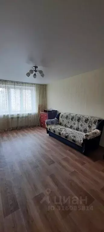 1-к кв. Чувашия, Чебоксары Ярмарочная ул., 10 (45.5 м) - Фото 0