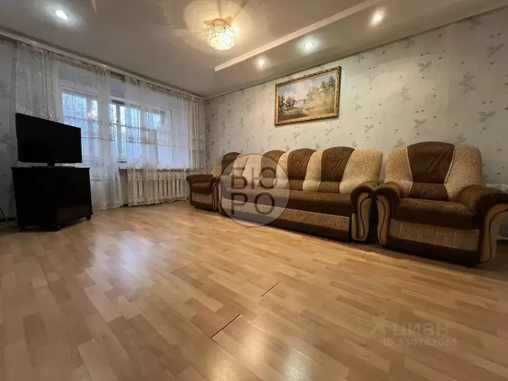 3-к кв. Башкортостан, Стерлитамак Коммунистическая ул., 35 (59.0 м) - Фото 1