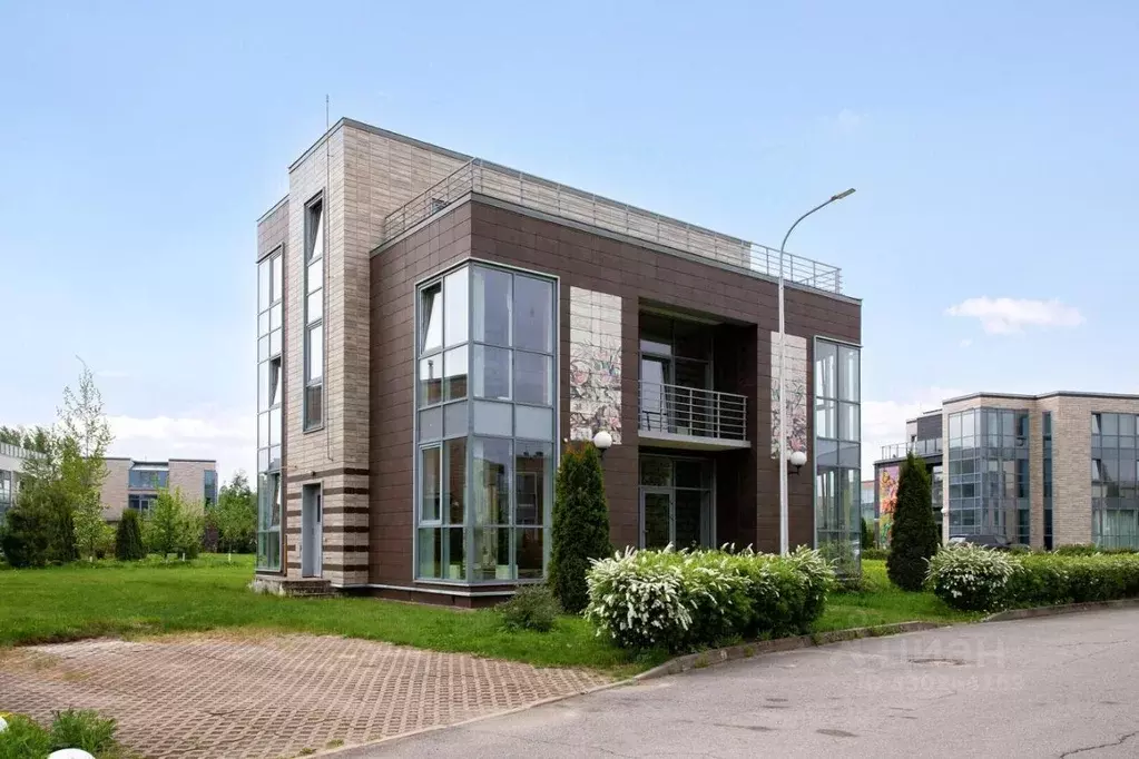 Дом в Санкт-Петербург ул. Новая, 51к48 (332 м) - Фото 1