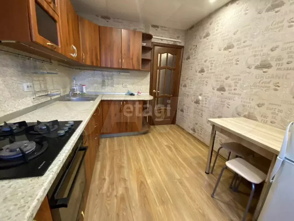 3-к. квартира, 65 м, 1/9 эт. - Фото 0
