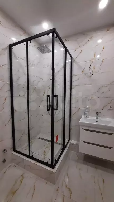 3-к. квартира, 70 м, 4/16 эт. - Фото 0