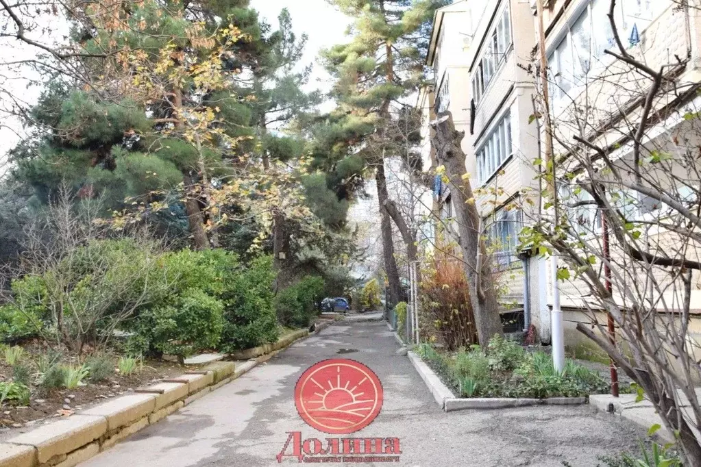 2-к кв. Крым, Алушта ул. Октябрьская, 28 (47.1 м) - Фото 0