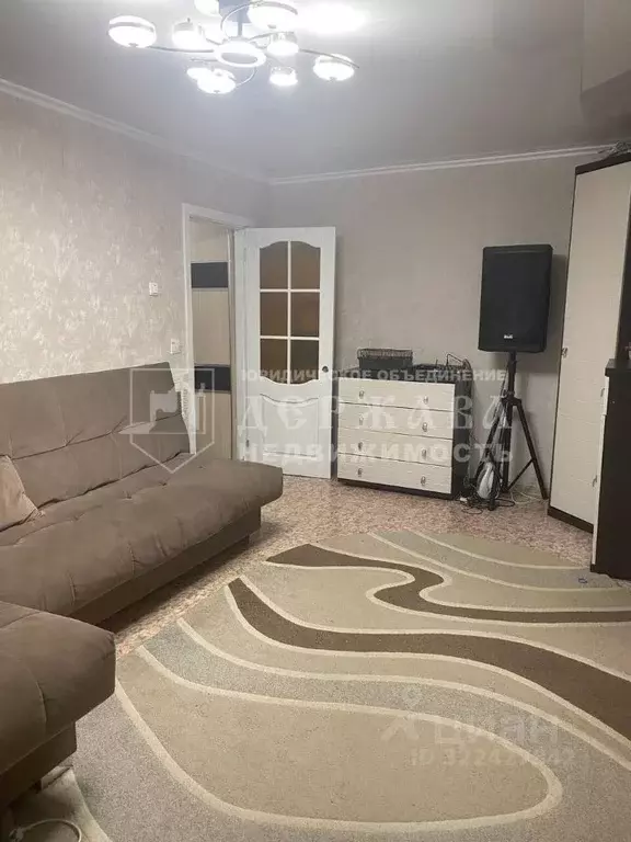 4-к кв. Кемеровская область, Междуреченск Октябрьская ул., 2 (64.0 м) - Фото 1