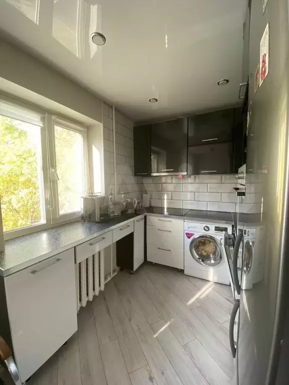 3-к. квартира, 65 м, 2/5 эт. - Фото 1