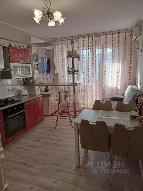 3-к кв. Краснодарский край, Ейск Коммунистическая ул. (94.3 м) - Фото 1