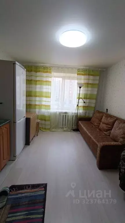 Комната Свердловская область, Екатеринбург ул. Гурзуфская, 18 - Фото 1