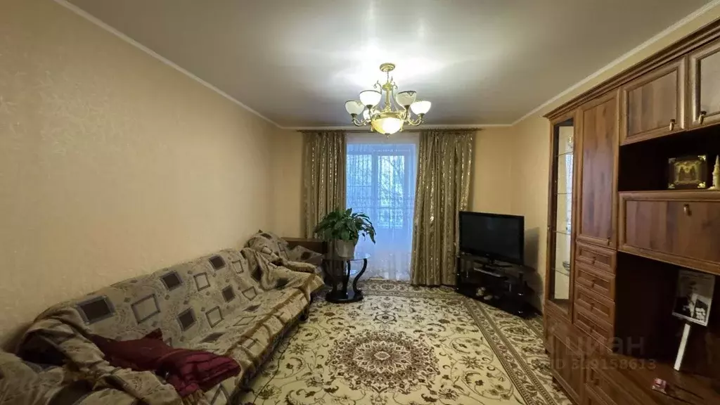 3-к кв. Смоленская область, Ярцево ул. Гагарина, 2 (81.1 м) - Фото 0