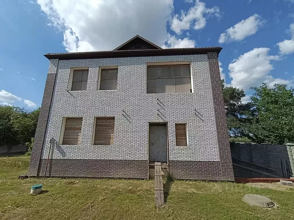 Дом в Белгородская область, Белгород ул. Павлова (240 м) - Фото 1