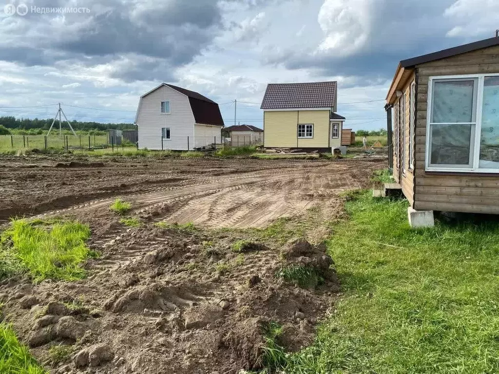 Участок в Ленинградская область, Кировское городское поселение, ... - Фото 1