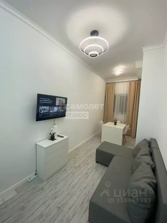3-к кв. Москва ул. Адмирала Руднева, 20 (111.5 м) - Фото 0