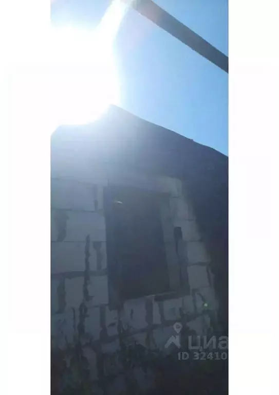 Дом в Пензенская область, Сердобский район, Куракинский сельсовет, с. ... - Фото 1