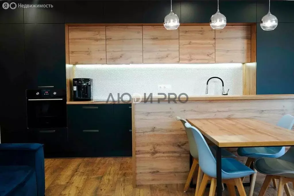 3-комнатная квартира: Ижевск, 8-я Подлесная улица, 48А (81.6 м) - Фото 1