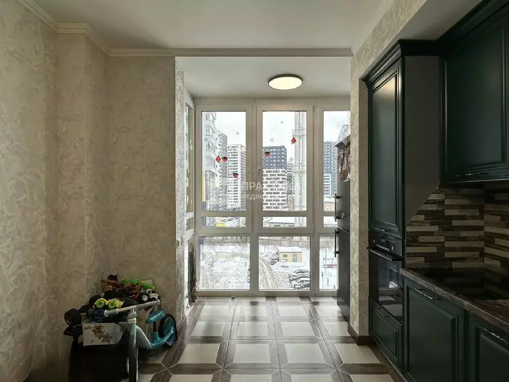 Продается 3-комнатная квартира - Фото 2