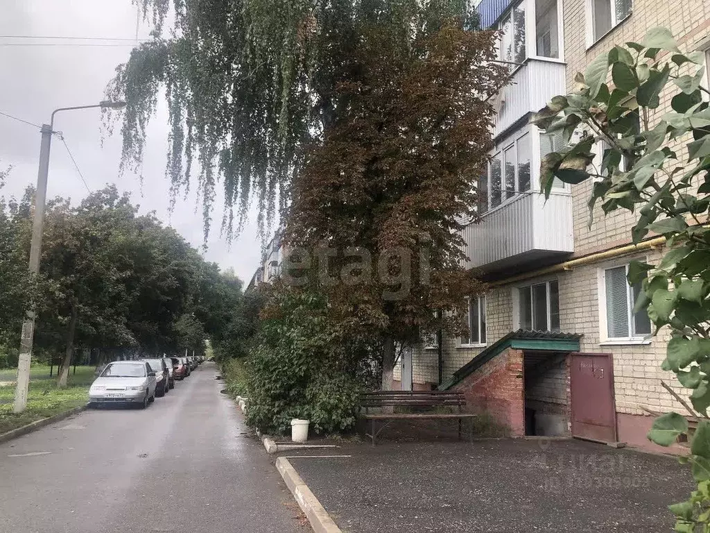 2-к кв. Белгородская область, Шебекино Московская ул., 5 (43.0 м) - Фото 1