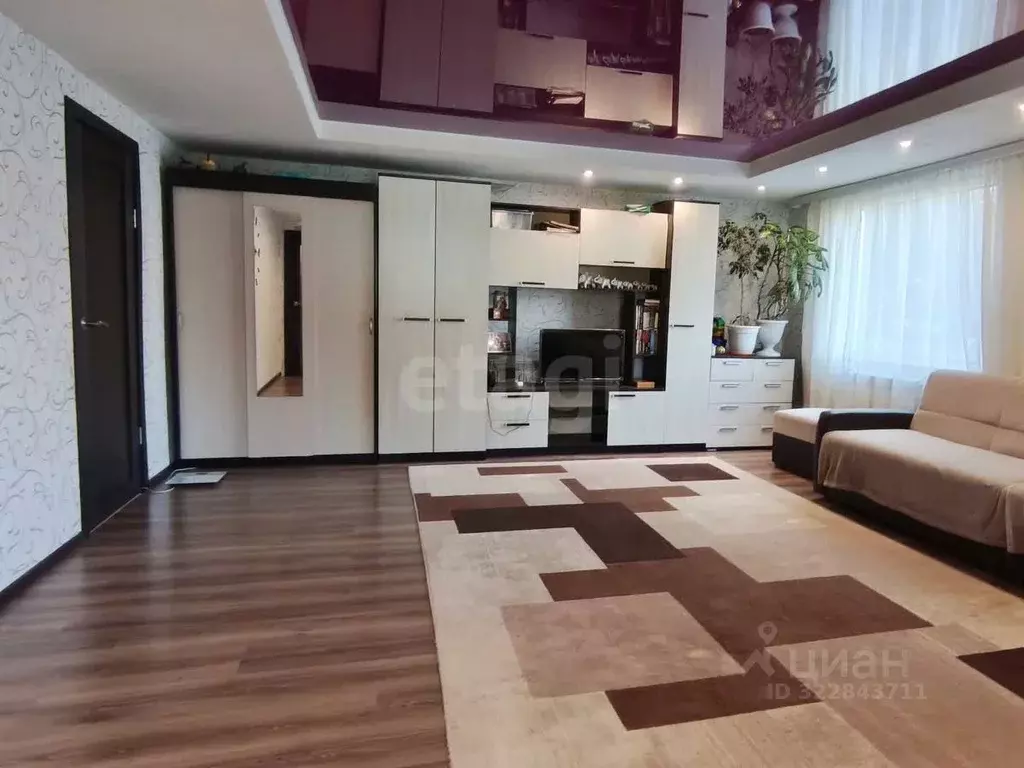 Дом в Вологодская область, Череповец ул. Каштановая, 35 (180 м) - Фото 2