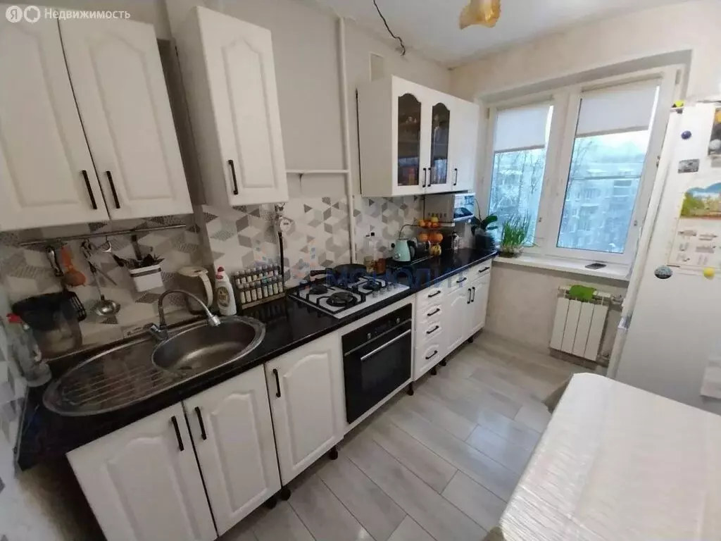 3-комнатная квартира: Нижний Новгород, Берёзовская улица, 89 (60.9 м) - Фото 1