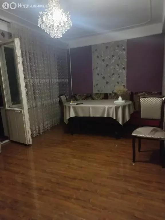 4-комнатная квартира: Махачкала, улица Ушакова, 5 (80 м) - Фото 2