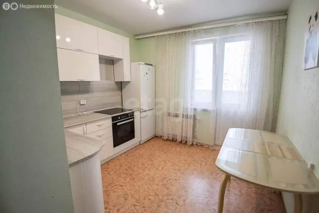 1-комнатная квартира: Альметьевск, улица Бигаш, 139 (40 м) - Фото 2