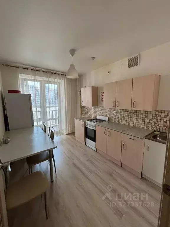 1-к кв. Татарстан, Казань ул. Азата Аббасова, 10 (40.0 м) - Фото 2