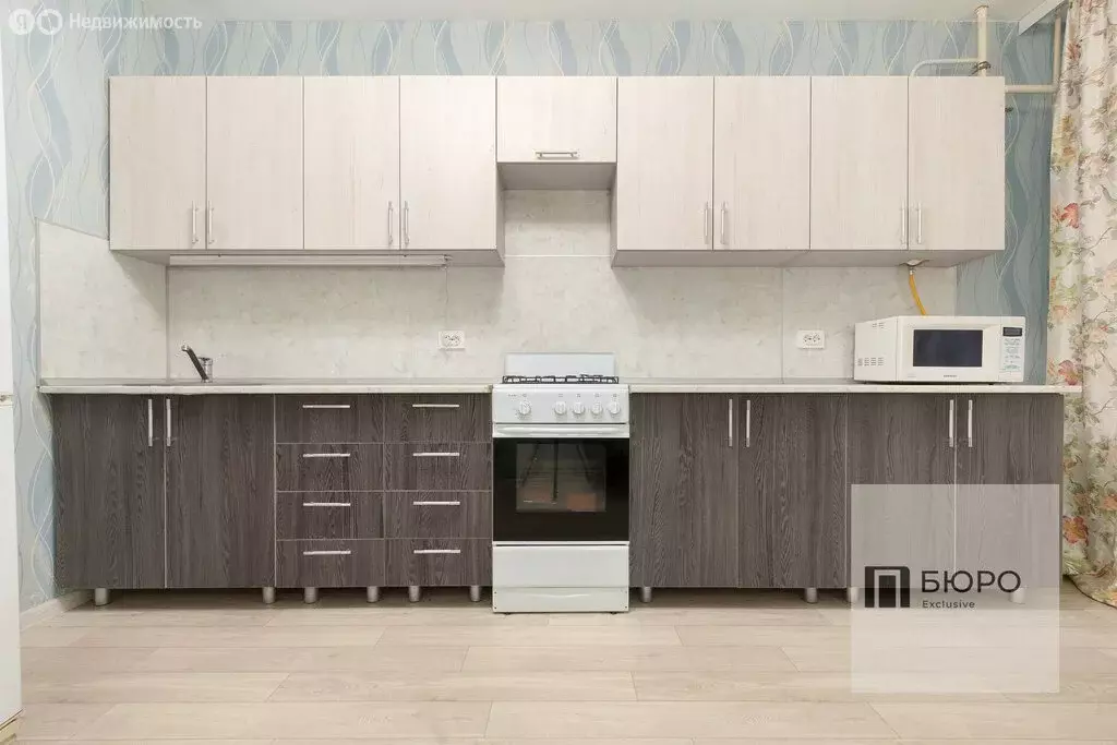 1-комнатная квартира: Волжский, улица 40 лет Победы, 10 (43.1 м) - Фото 1