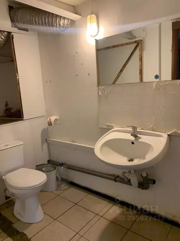 Помещение свободного назначения в Алтайский край, Барнаул просп. ... - Фото 2