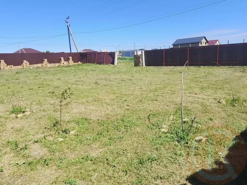 Участок в Крым, Симферопольский район, с. Урожайное ул. Варлыгина, 15 ... - Фото 1