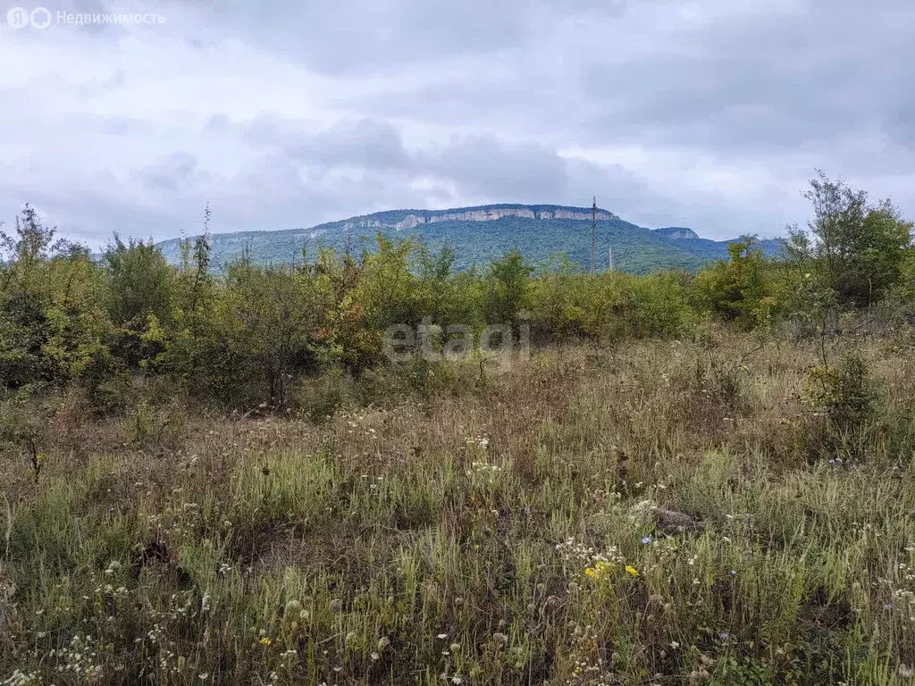 Участок в станица Даховская, улица Гуляева (6.9 м) - Фото 0