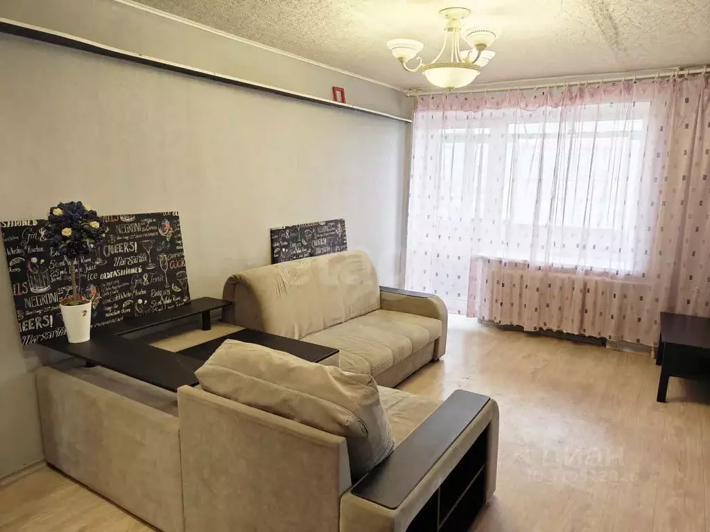 3-к кв. Владимирская область, Муром Октябрьская ул., 100 (62.3 м) - Фото 0