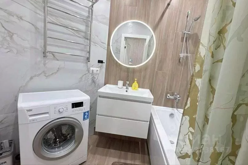 2-к кв. Краснодарский край, Сочи ул. Ленина, 298Бк4 (65.0 м) - Фото 1