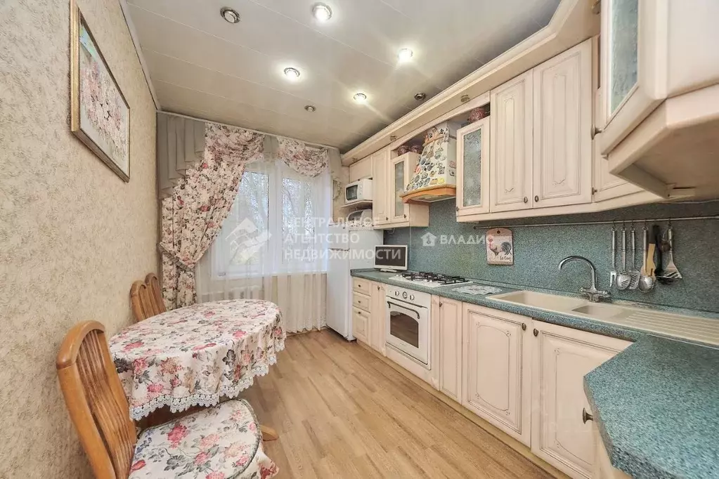 2-к кв. Рязанская область, Рязань Октябрьская ул., 64/22 (50.6 м) - Фото 1