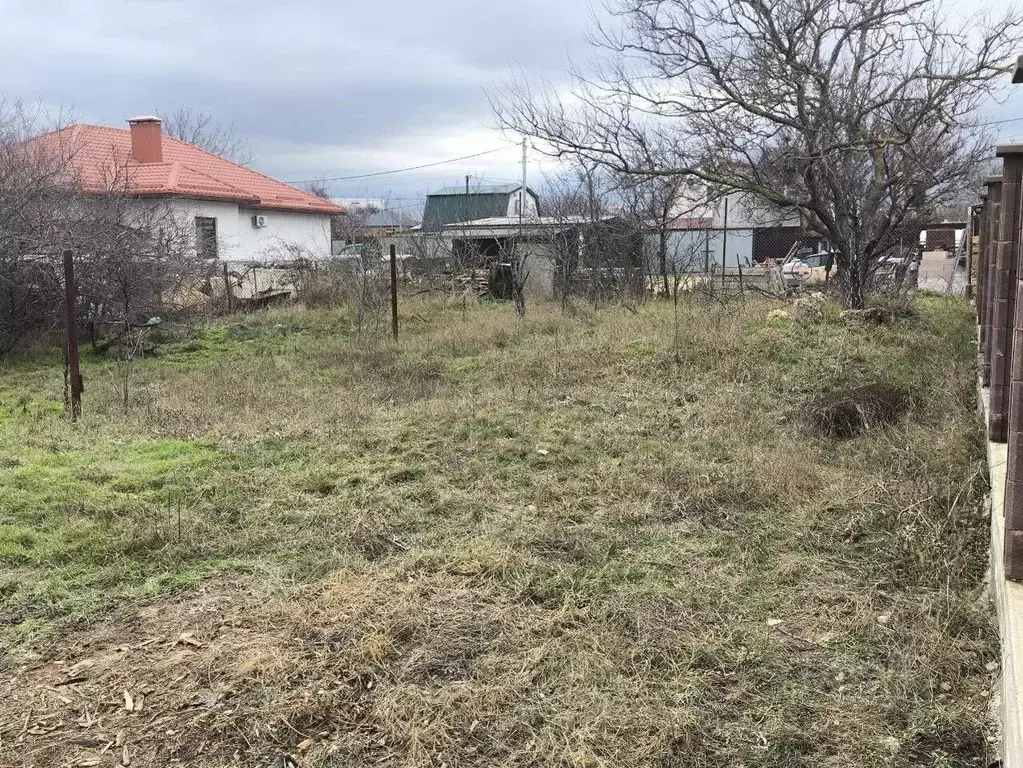 Участок в Крым, Симферопольский район, Трудовское с/пос, СНТ Медик ТСН ... - Фото 1