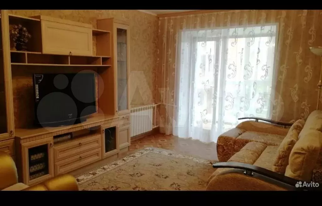 1-к. квартира, 40 м, 2/9 эт. - Фото 0