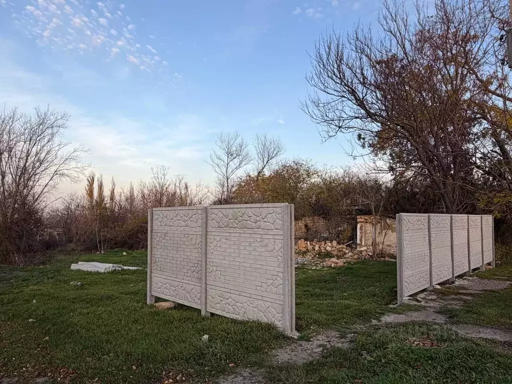 Участок в Крым, Белогорский район, с. Муромское ул. Центральная, 33 ... - Фото 2