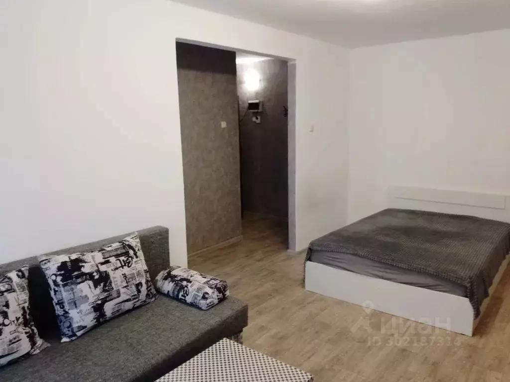 1-к кв. Башкортостан, Салават Октябрьская ул., 29 (37.0 м) - Фото 1