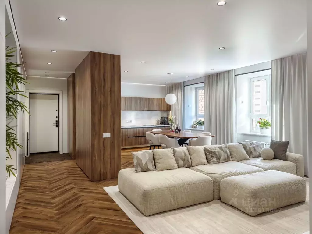 3-к кв. Тюменская область, Тюмень ул. Тимофея Кармацкого, 7к1 (115.9 ... - Фото 1