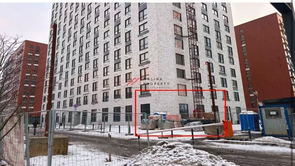 Торговая площадь в Москва ул. Саларьевская, 13к2 (62 м) - Фото 0