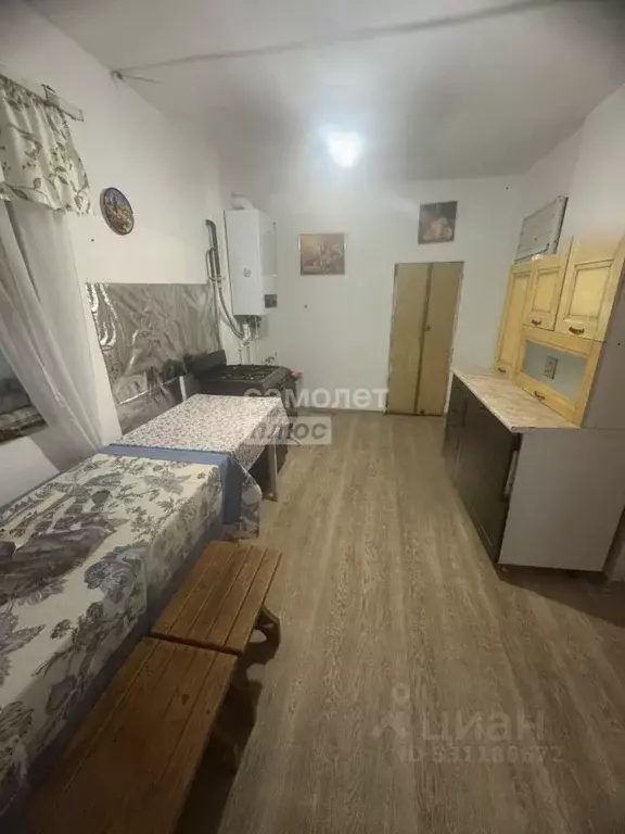 Дом в Краснодарский край, Кореновский район, Дядьковская ст-ца ул. ... - Фото 1