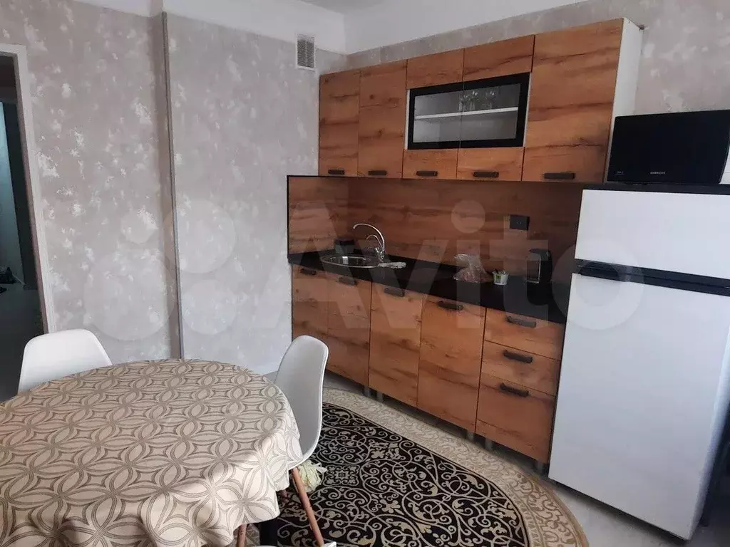 1-к. квартира, 44,5 м, 3/10 эт. - Фото 1