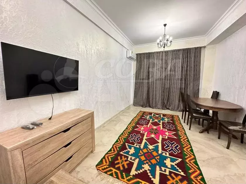 2-к. квартира, 70 м, 1/7 эт. - Фото 0