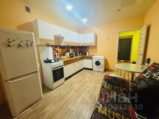 3-к кв. Кировская область, Киров Октябрьский просп., 105А (47.0 м) - Фото 2