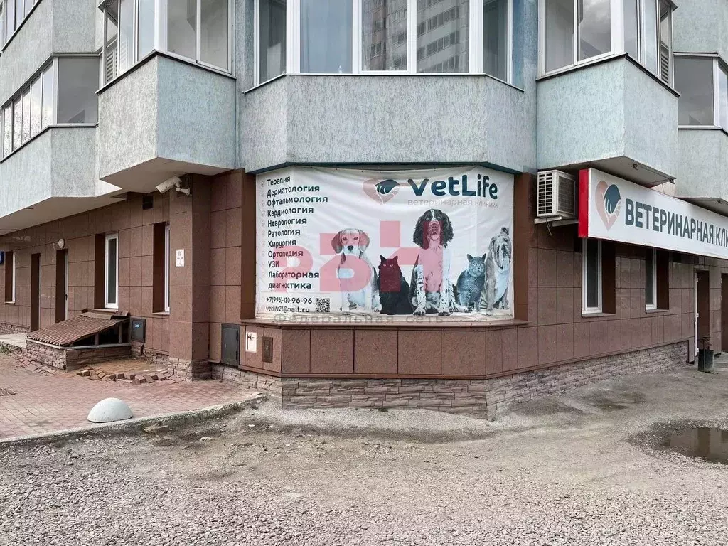Помещение свободного назначения в Свердловская область, Екатеринбург ... - Фото 0