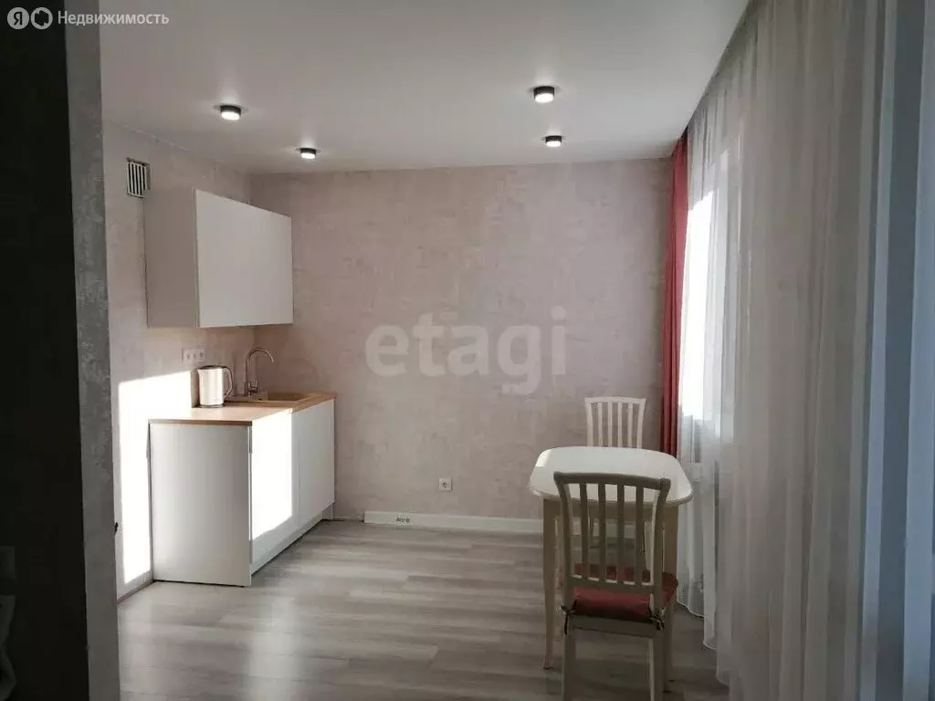 1-комнатная квартира: Иркутск, улица Освобождения, 134 (37 м) - Фото 2