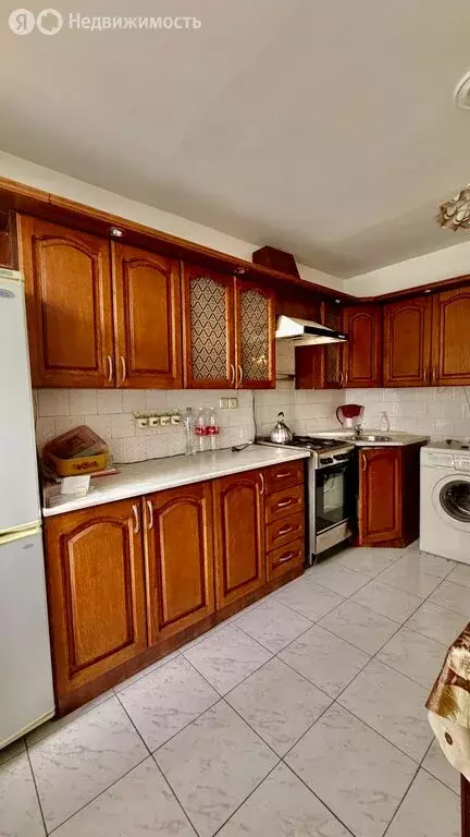 3-комнатная квартира: станица Ессентукская, улица Гагарина, 13 (77.7 ... - Фото 1